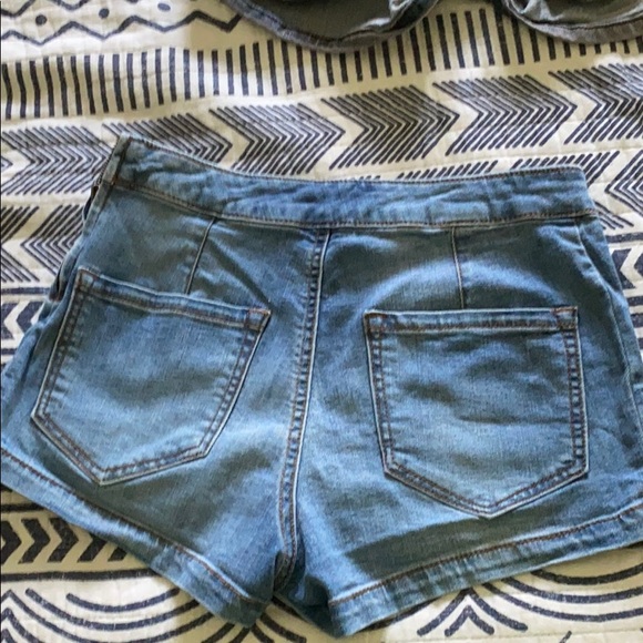 Shorts bundle!!💰 - Picture 3 of 12